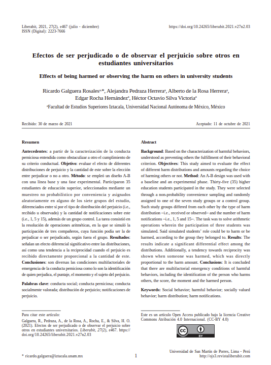 Efectos  de  ser  perjudicado  o  de  observar  el  perjuicio  sobre  otros  en estudiantes  universitarios
