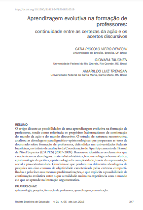 Aprendizaje evolutivo en la formación de profesores: continuidade entre as certezas da ação e os acertos discursivos