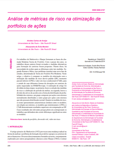 Análise de métricas de risco na otimização de portfolios de ações