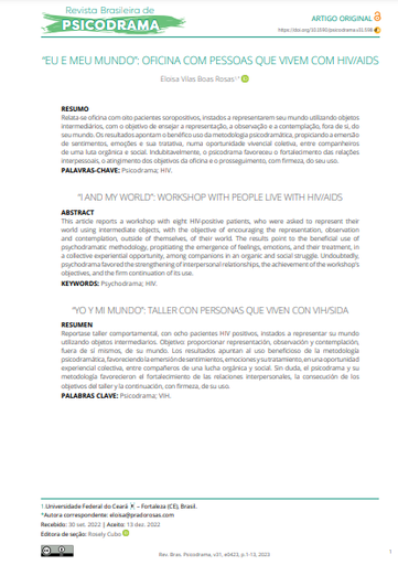 “EU E MEU MUNDO”: OFICINA COM PESSOAS QUE VIVEM COM HIV/AIDS